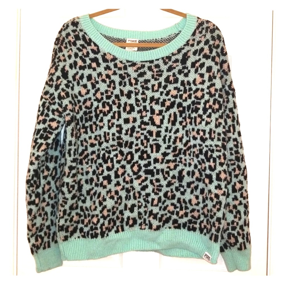 Victoria's Secret PINK cheetah print sweater